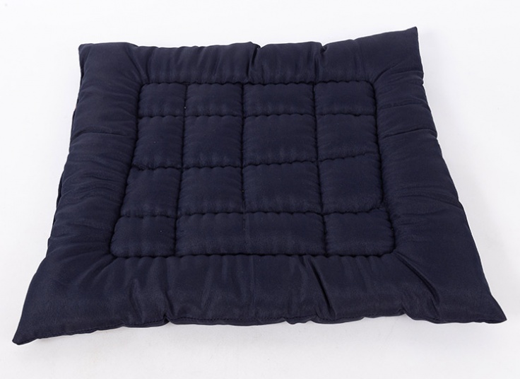 زیر نشیمنی چهار خانه