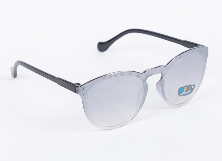 عینک آفتابی بچگانه