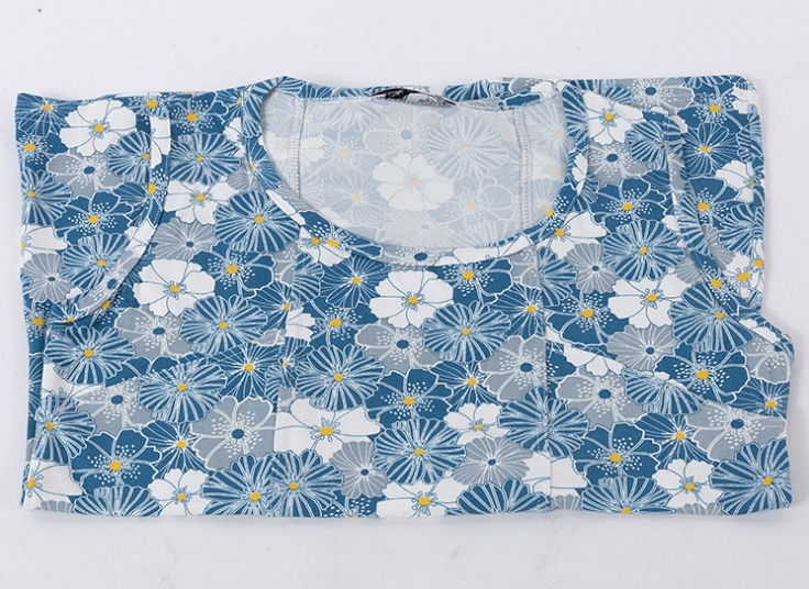 تاپ گیاهی گلدار