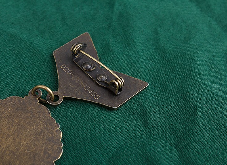 سه مدل گل سینه