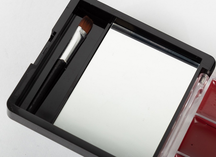 پالت رژلب Broken girls