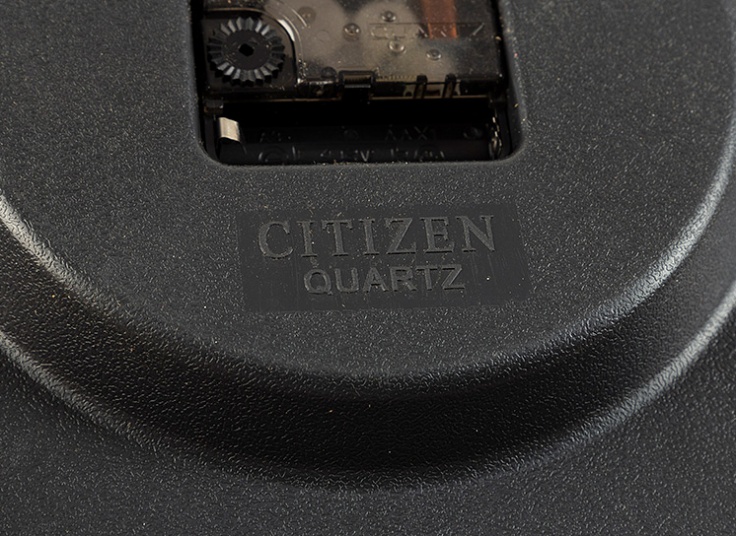 ساعت دیواری آرام گرد Citizen