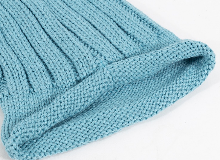 کلاه بافت لبه برگردون