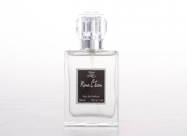 عطر و ادکلن Zeva