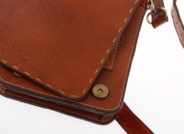 کیف کج چرمی saddle purse