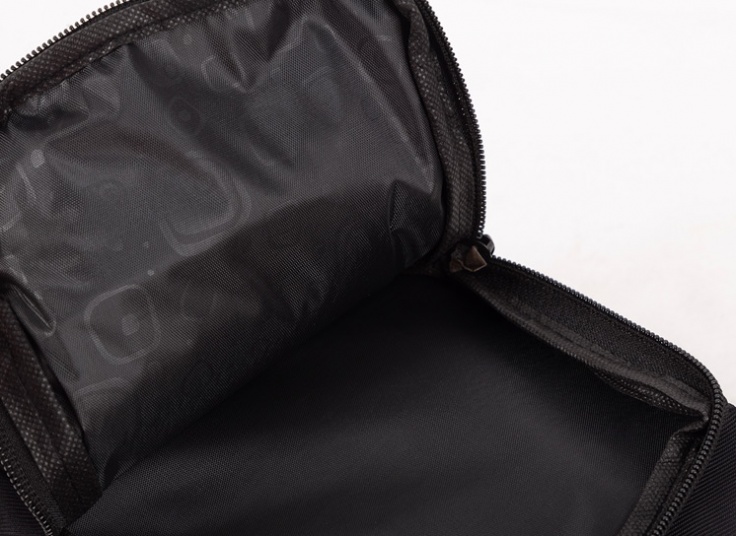 کیف دوشی مردانه Pierre Cardin