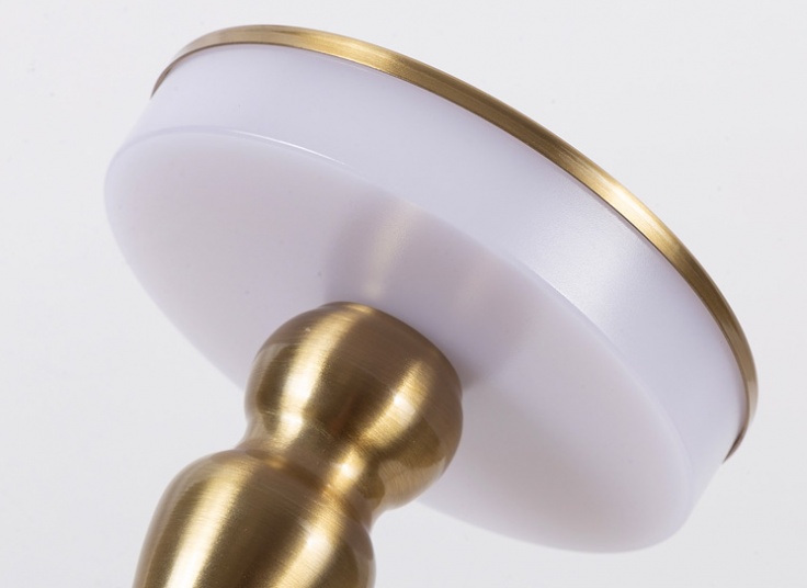 آباژور رومیزی شارژی