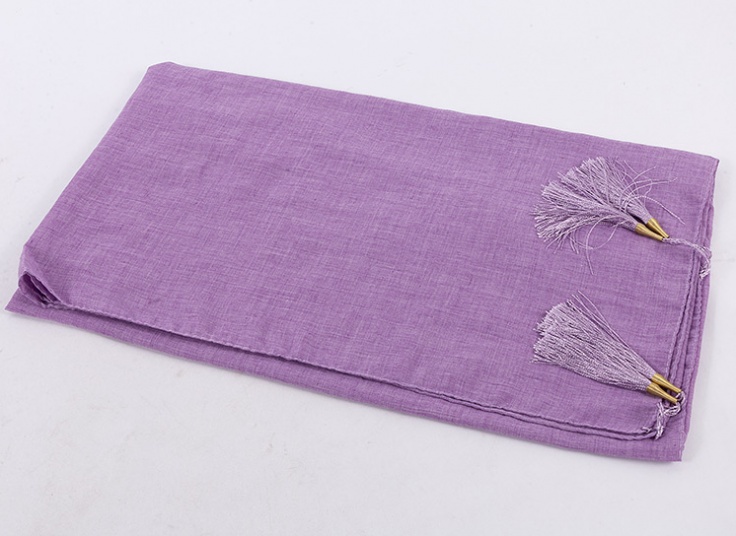 شال ساده منگوله دار