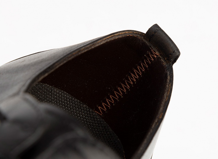 انواع کفش چرم طبیعی مردانه Metallica