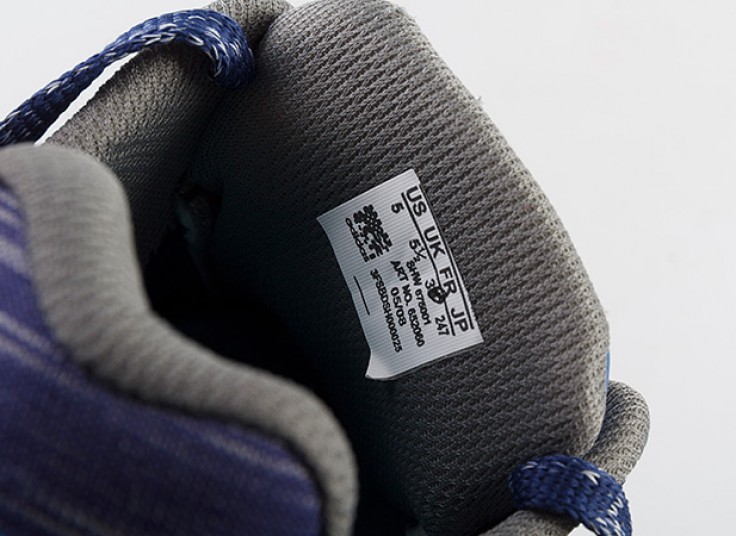 کتانی زنانه طرح Skechers