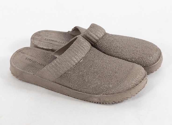 دمپایی جلو بسته پوریا