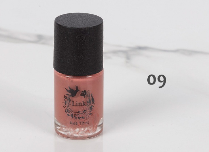 لاک ناخن Link