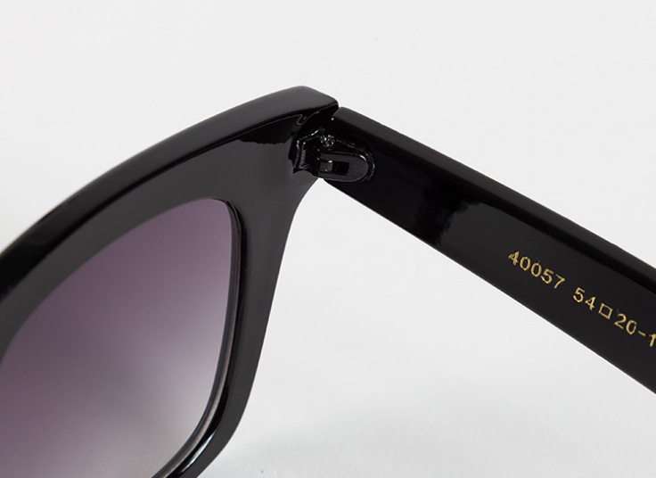 عینک زنانه Celine