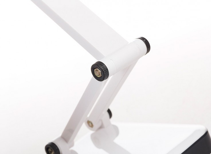 چراغ مطالعه تاشو Apple