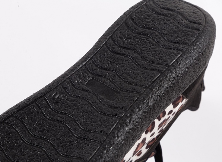 کتانی اسپرت پلنگی