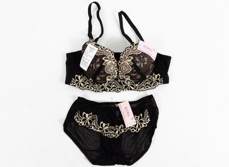 ست لباس زیر زنانه گیپور مدل 2909