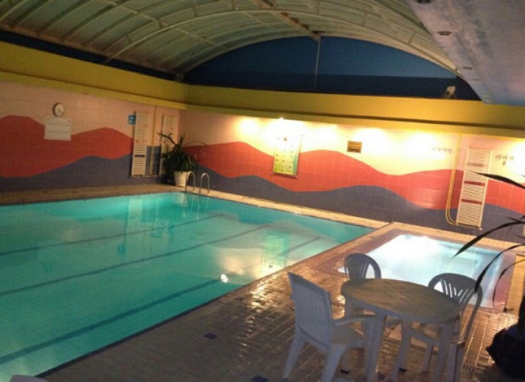 مجموعه ورزشی ساحل آرام