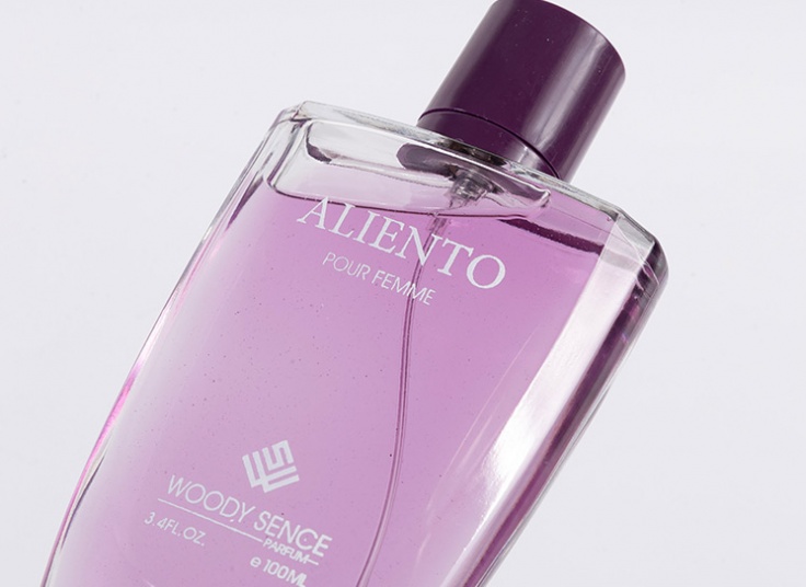 انواع عطر و ادکلن Woody Sence