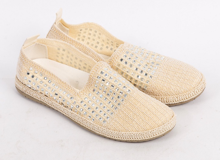 کفش زنانه نگین دار