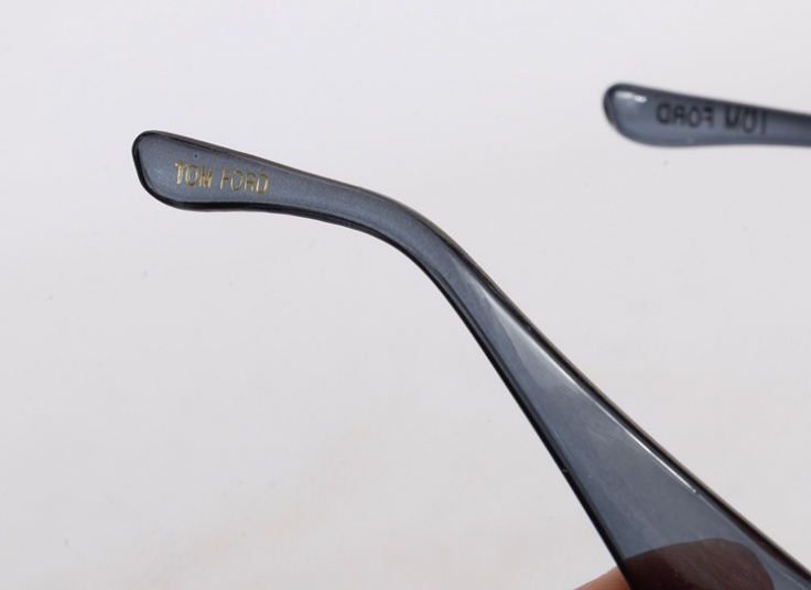 عینک زنانه TOM FORD مدل 1820