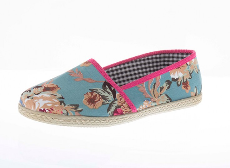 ست کیف و کفش گل‌ دار