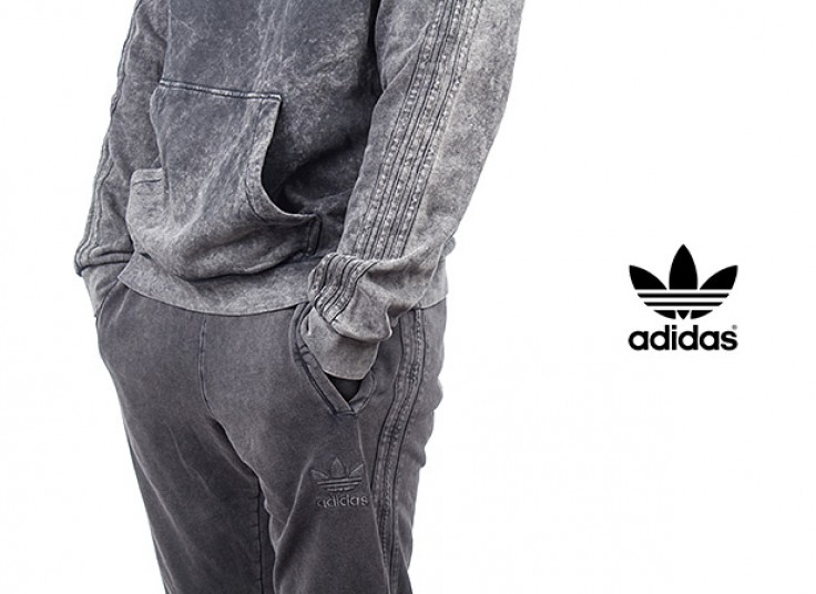 ست سویشرت کلاه دار و شلوار Adidas