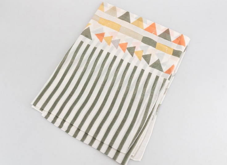 شال هندسی بهاره ZIBOO