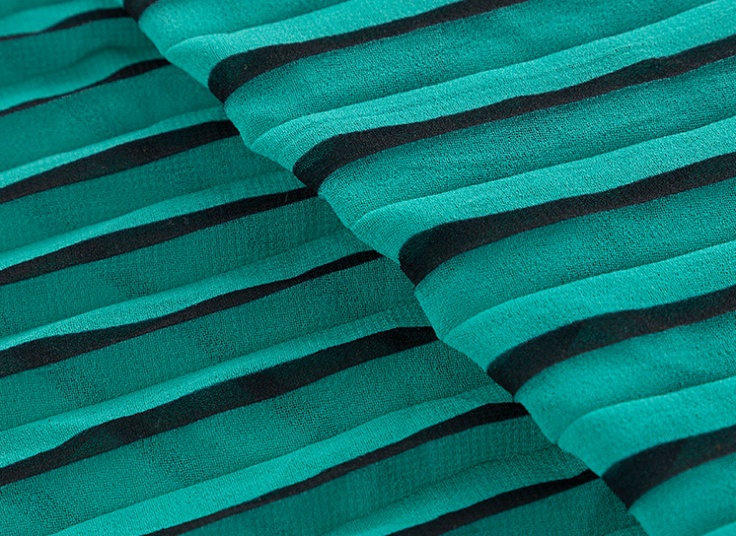 مانتو حریر جلو باز