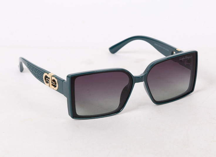 عینک آفتابی زنانه FERRAGAMO مدل 22363