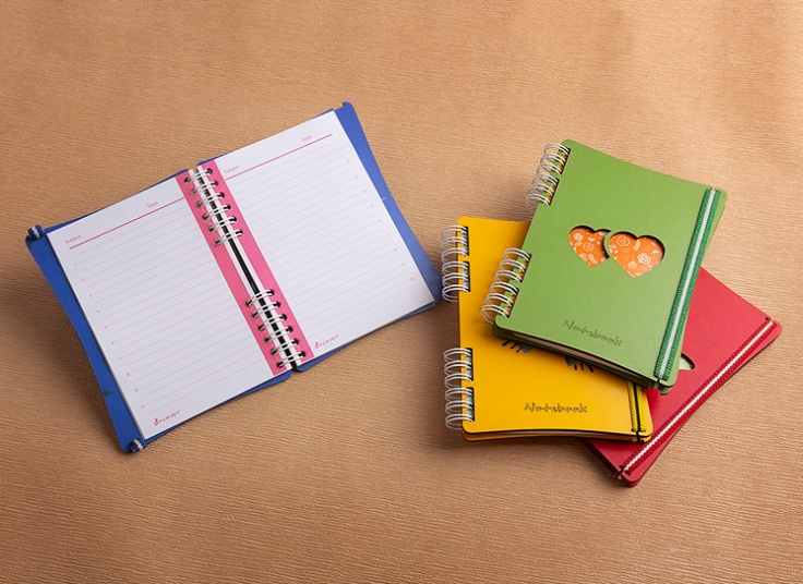 دفترچه یادداشت جلد چوبی