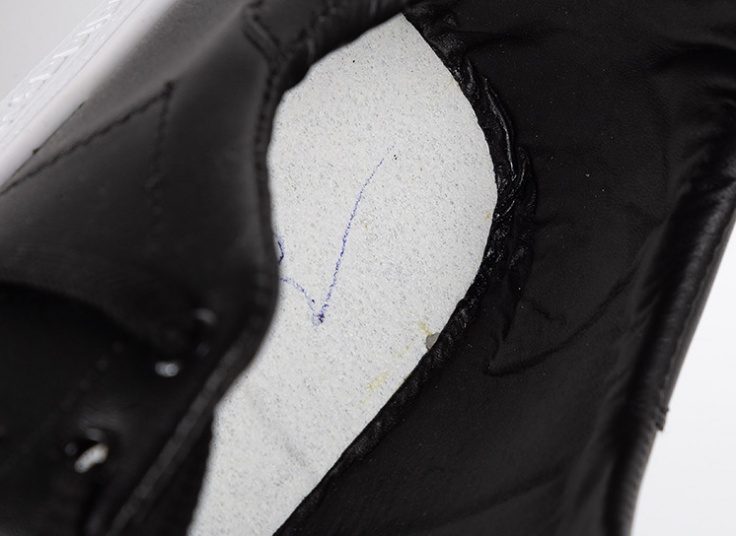 کتانی طرح Stan Smith