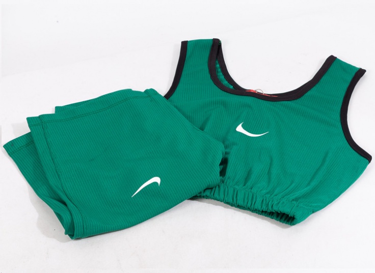 ست ورزشی زنانه Nike