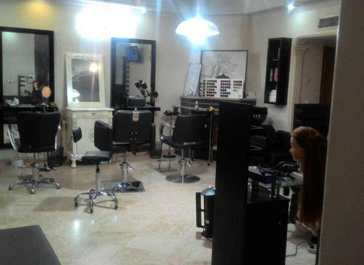 اپیلاسیون در سالن مونا