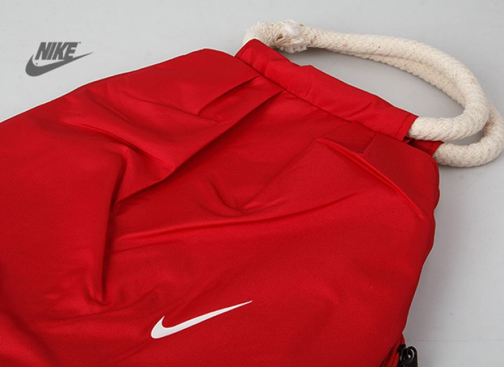 کیف ورزشی زنانه NIKE