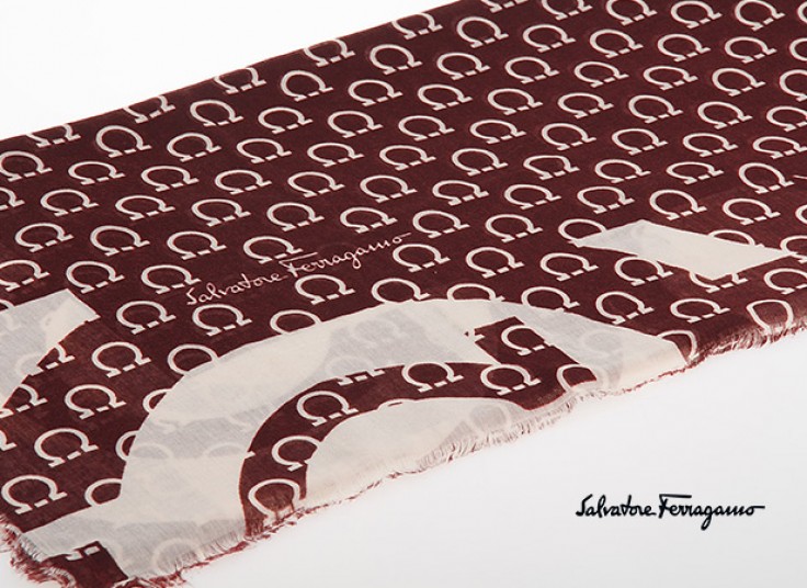 روسری نخی Salvatore Ferragamo