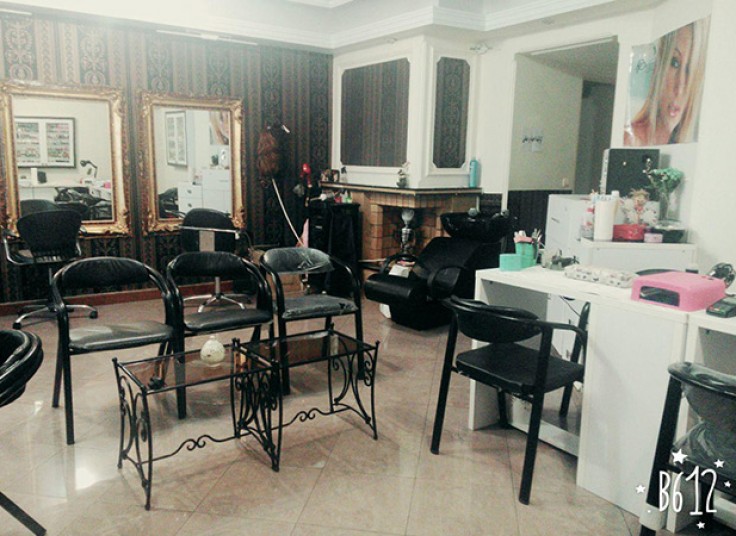 خدمات ناخن سالن زیبایی فریبا