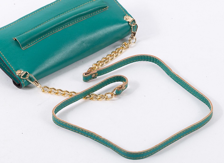 کیف دوشی چرم زنانه