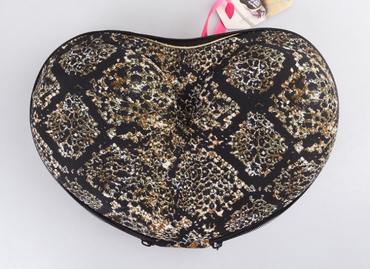 کیف لباس زیر طرحدار