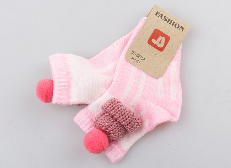 جوراب نوزادی DOBERA