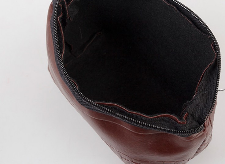 کیف لوازم آرایش طرح Trapezius