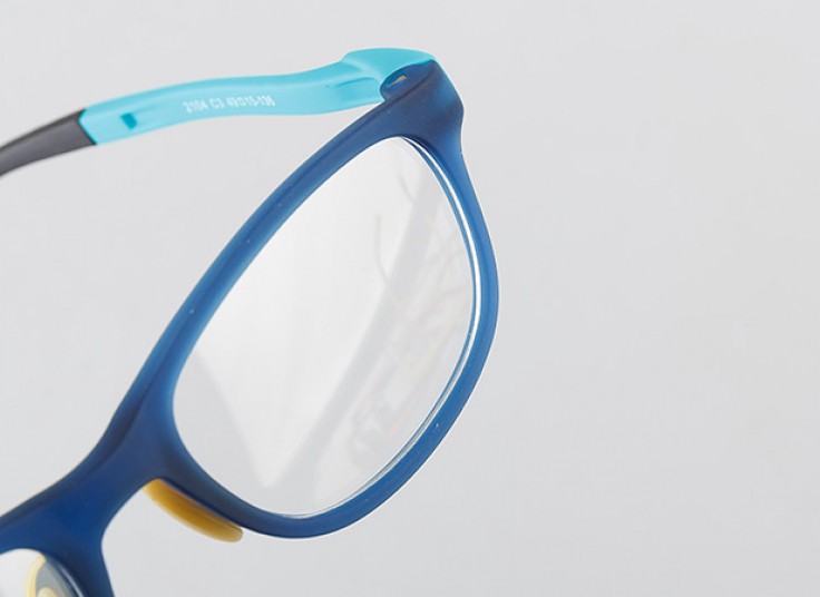 عینک طبی نشکن بچگانه