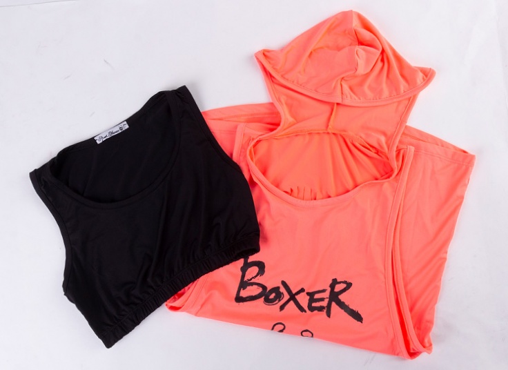 ست دو تکه لباس ورزشی زنانه