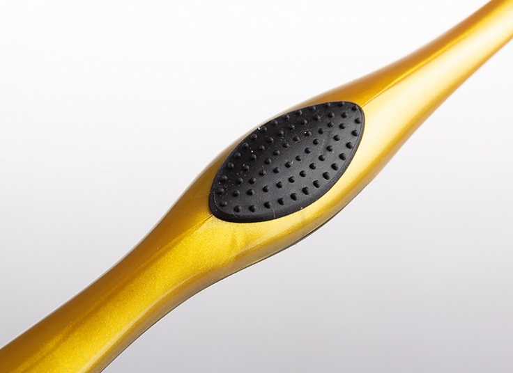 مسواک زغالی 360 Colgate