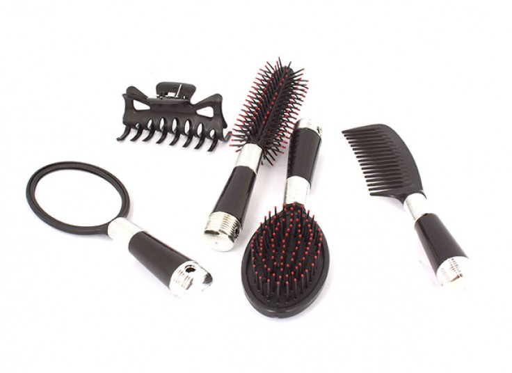 ست کامل شانه و برس