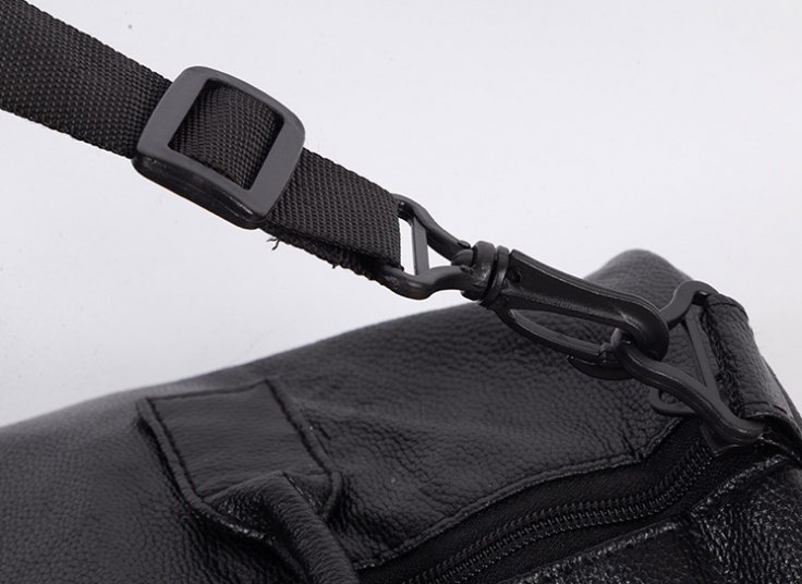 ساک چرمی ورزشی Tommy Hilfiger