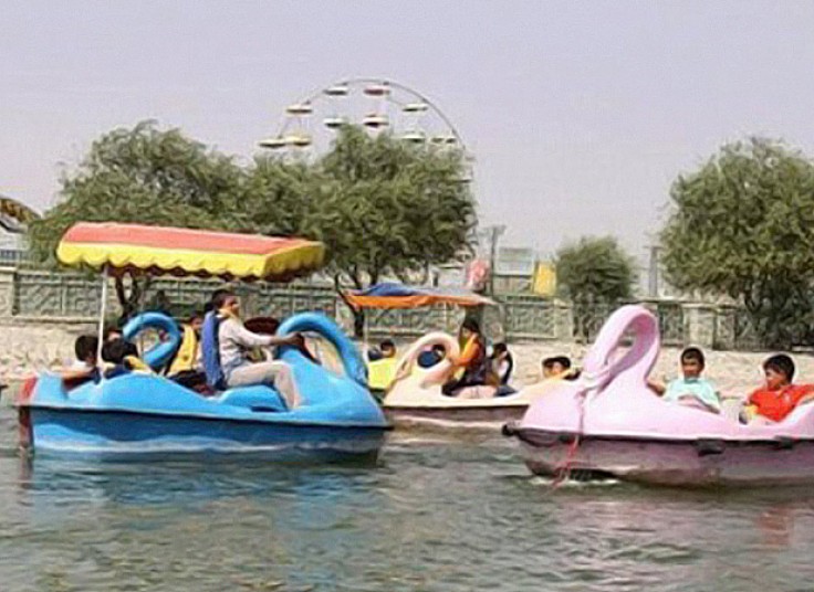 قایقرانی دریاچه بوستان رازی