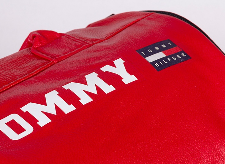 ساک چرمی باشگاهی Tommy Hilfiger