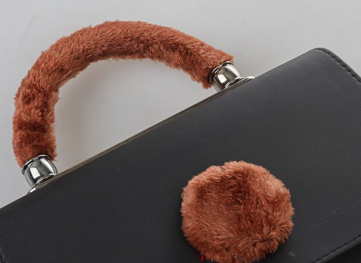 کیف دستی زنانه خزدار