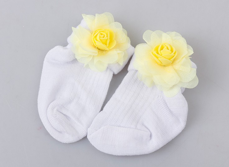 جوراب نوزادی گلدار