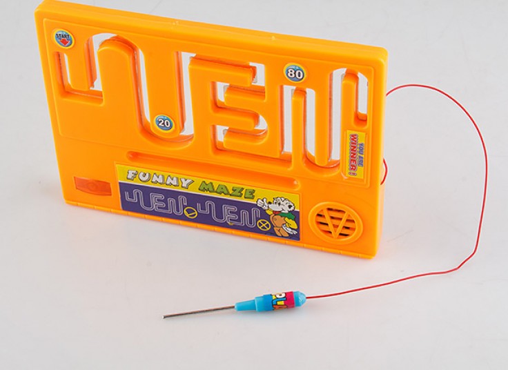 اعصاب سنج  Funny Maze